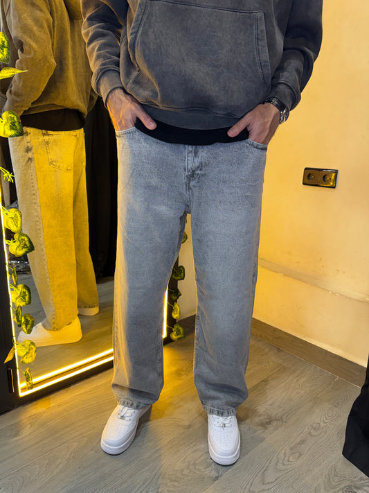 Baggy-Fit Jeans