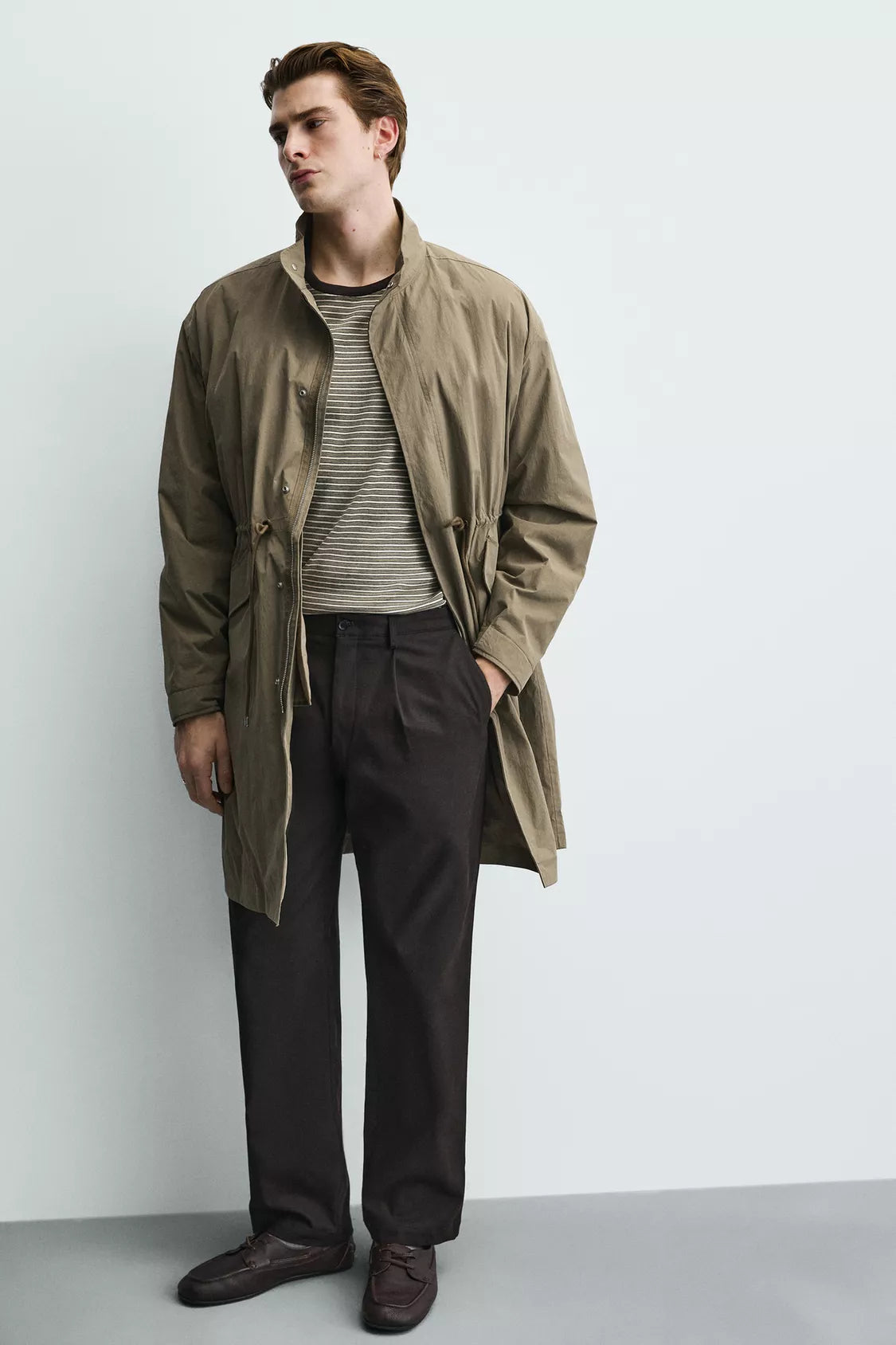 PLEATED TEXTURED PANTS