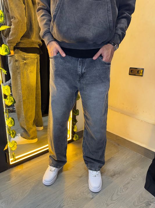 Baggy-Fit Jeans