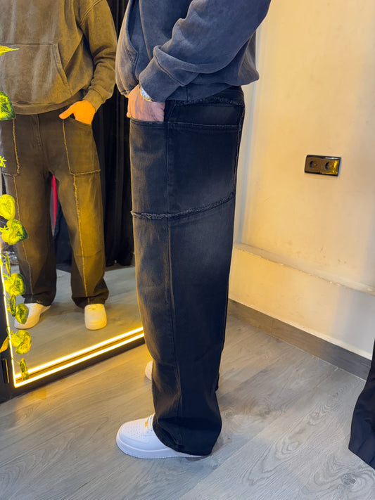 Baggy-Fit Rigid Dirty Wash Carpenter Jeans