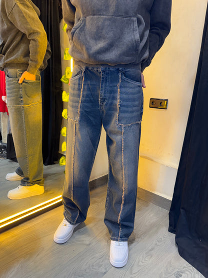Baggy-Fit Frinting in Blue Dirty Jeans